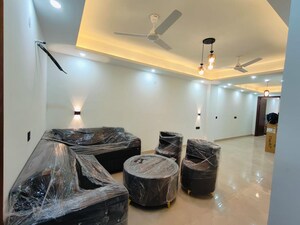 Living Room in 3 BHK Builder Floor at Saket – for Rent