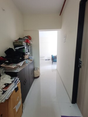 Team Area in 2 BHK Apartment at Kanakia Levels, Malad East – for Rent