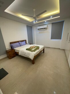 4 BHK + Servant Room,Study Room Builder Floor For Rent in Safdarjung Enclave