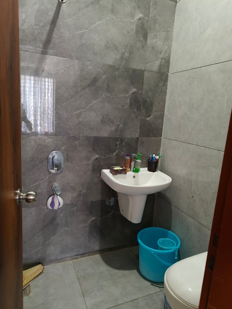 Bathroom, aerocity 3 Bedroom 2250 Sq.Ft. Independent House In Aerocity Mohali 10560886