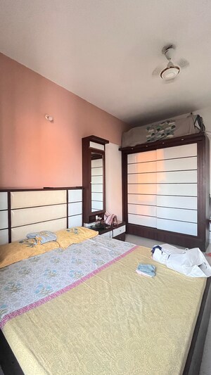 Room in 2 BHK Apartment at Kanakia Levels, Malad East – for Rent