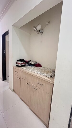 Furnished Amenities in 2 BHK Apartment at Kanakia Levels, Malad East – for Rent