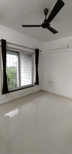 Bedroom in 2 BHK Apartment at Happy Colony – for Rent
