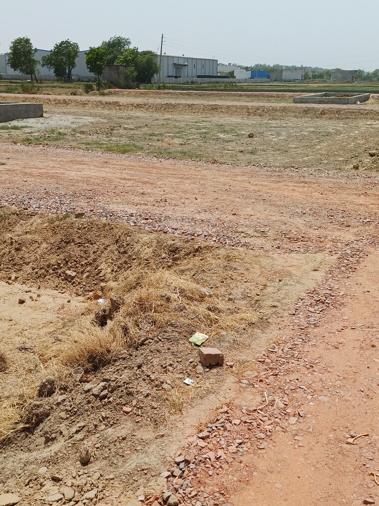 undefined, karnera village  77 Sq.Yd. Plot In Karnera Village Faridabad 10560899