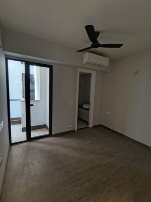 Furnished Amenities in 3 BHK Builder Floor at Signature Global City 63A, Sector 63a – for Rent