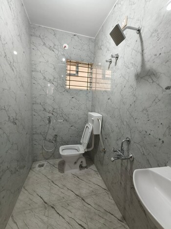 2 BHK Builder Floor for Rent in Hsr Layout, Bangalore