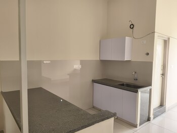 1 BHK Builder Floor for Rent in Yemalur, Bangalore