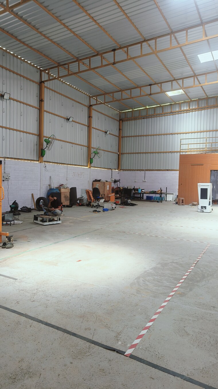  Parking, andrahalli Commercial Warehouse 5000 Sq.Ft. In Andrahalli Bangalore 10562199