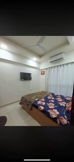 560 Sq.Ft. Pg in Goregaon East