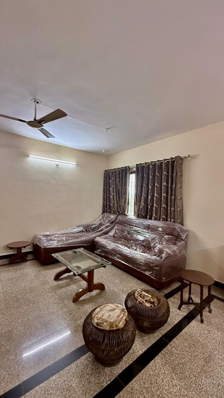 Living Room, nikash-skies-chs 3 Bedroom 1500 Sq.Ft. Apartment In Pashan Pune 10562204