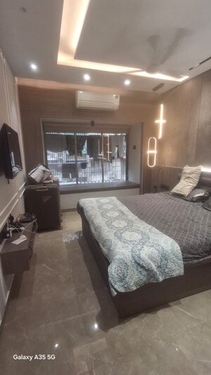 Living Room in 2 BHK Apartment at Sindhi Society, Chembur – for Rent