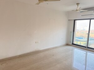 Room in 2 BHK Apartment at Adani Ten BKC, Bandra East – for Rent