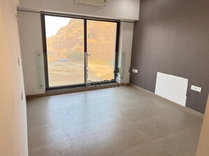 Room in 2 BHK Apartment at Adani Ten BKC, Bandra East – for Rent
