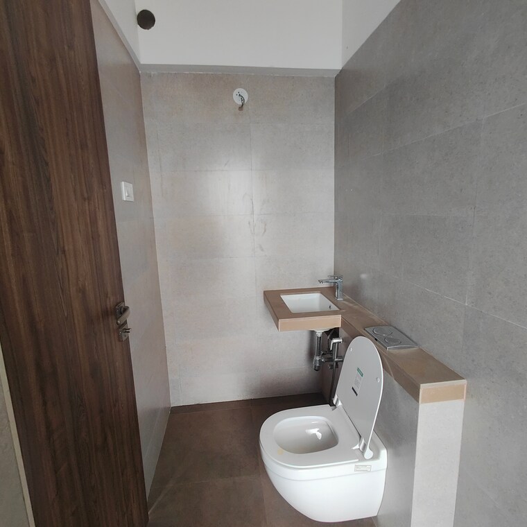 Bathroom, ashapura-f-residences 3 Bedroom 1075 Sq.Ft. Apartment In Malad East Mumbai 10562234