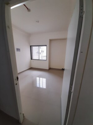 Room in 3 BHK Apartment at Mhada Towers Pimpri, Pimpri – for Rent