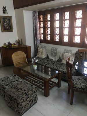 Living Room in 3 BHK Builder Floor at East Of Kailash – for Rent