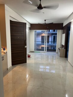 2.5 BHK + Study Room,Basement Apartment For Rent in Smart World Gems