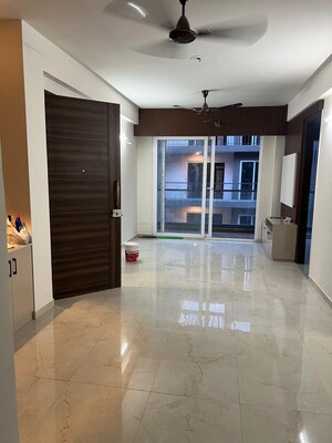 2.5 BHK Apartment For Rent in Smart World Gems, Sector 89