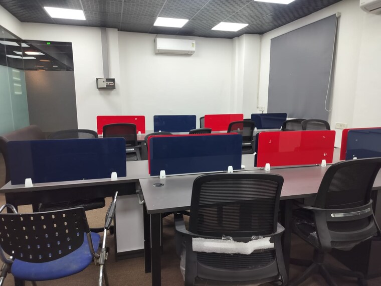 Team Area, sector 2 Commercial Office Space 700 Sq.Ft. In Sector 2 Noida 10562318