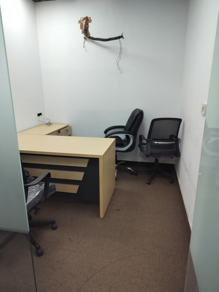 Team Area, sector 2 Commercial Office Space 700 Sq.Ft. In Sector 2 Noida 10562318