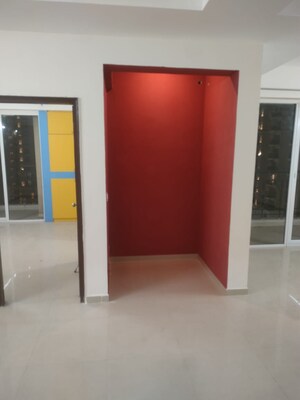 Room in 2 BHK Apartment at Prateek Grand City, Siddharth Vihar – for Rent