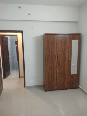 Room in 2 BHK Apartment at Prateek Grand City, Siddharth Vihar – for Rent