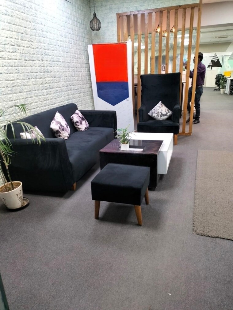 Living Room, race course road Commercial Office Space 1700 Sq.Ft. In Race Course Road Indore 10562387