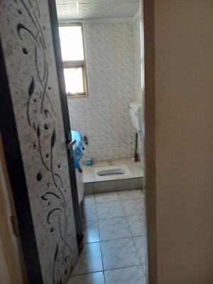 Bathroom in 2.5 BHK Apartment at SRS Royal Hills, Sector 87 – for Rent