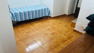 Room in  Pg at Sector 16 – for Rent