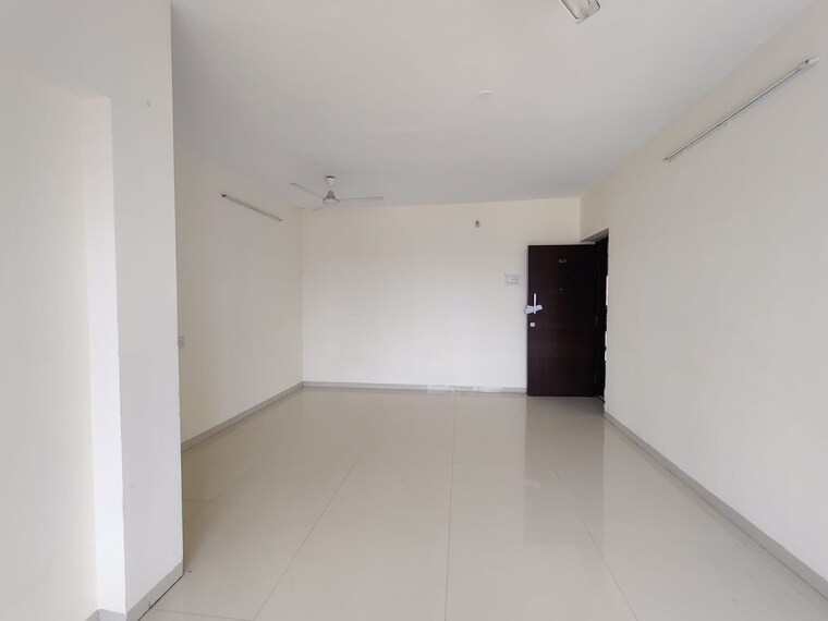 Living Room, romell-diva 3 Bedroom 1470 Sq.Ft. Apartment In Malad West Mumbai 10562419
