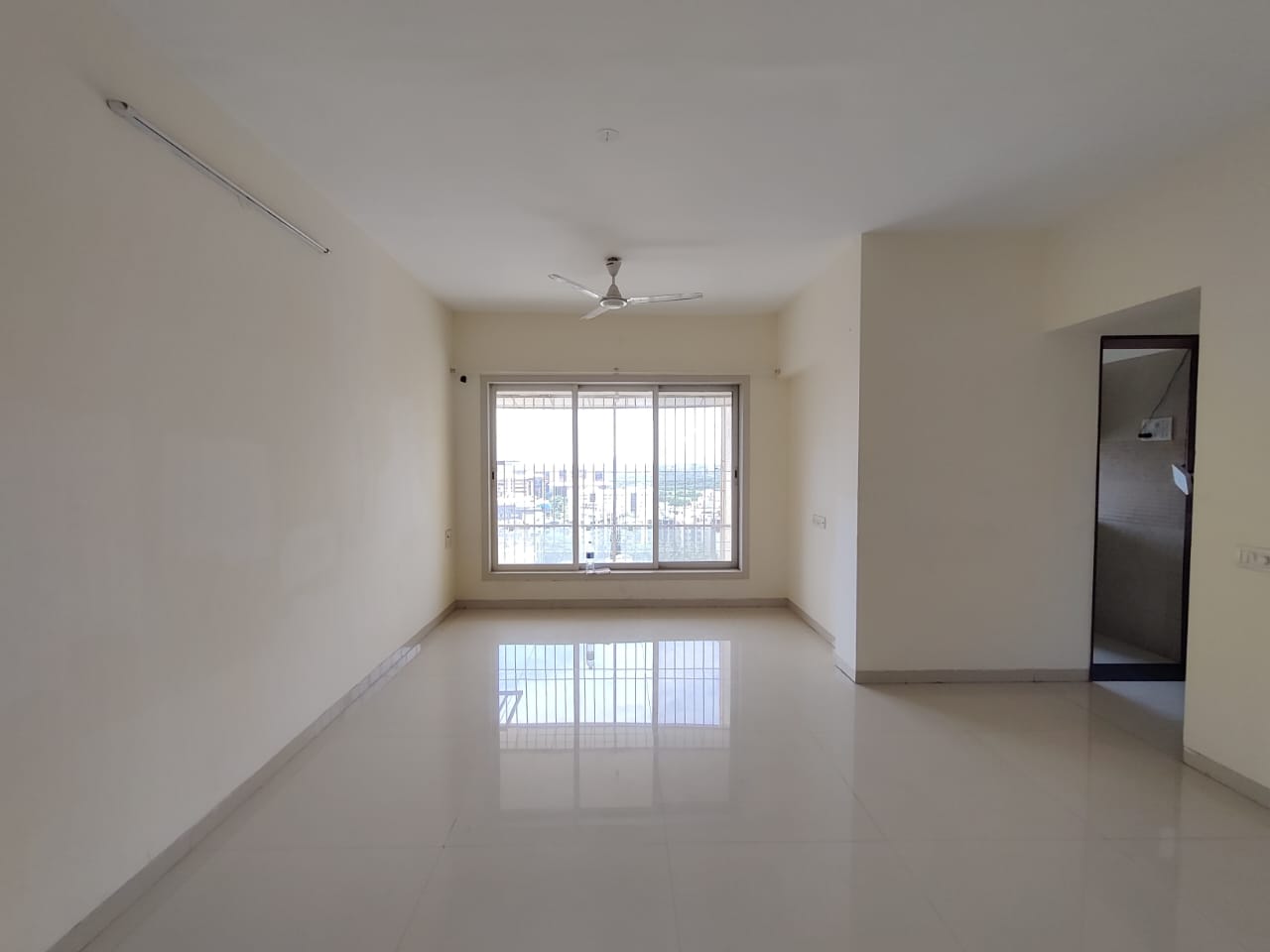 3 BHK 1470 Sq.Ft. Apartment in Romell Diva