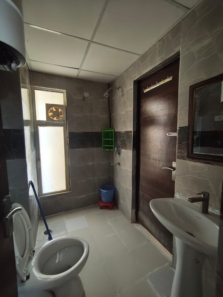Team Area, supertech-eco-village-ii 2 Bedroom 1106 Sq.Ft. Apartment In Sector 16b Greater Noida Greater Noida 10562445
