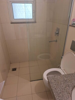 Bathroom in 2 BHK Builder Floor at Sector 22 – for Rent