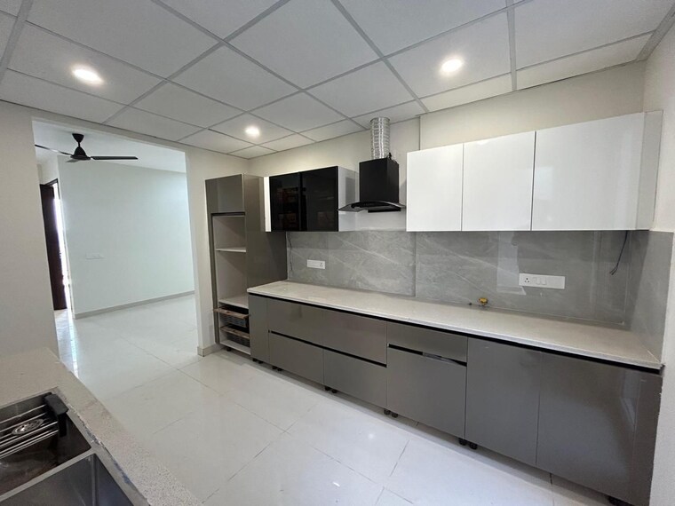 Kitchen, motia-blue-ridge 3 Bedroom 1721 Sq.Ft. Apartment In Dhakoli Zirakpur 10562467