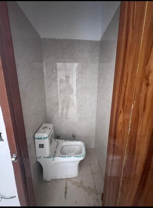 Bathroom in 2 BHK Builder Floor at Sector 21 – for Rent
