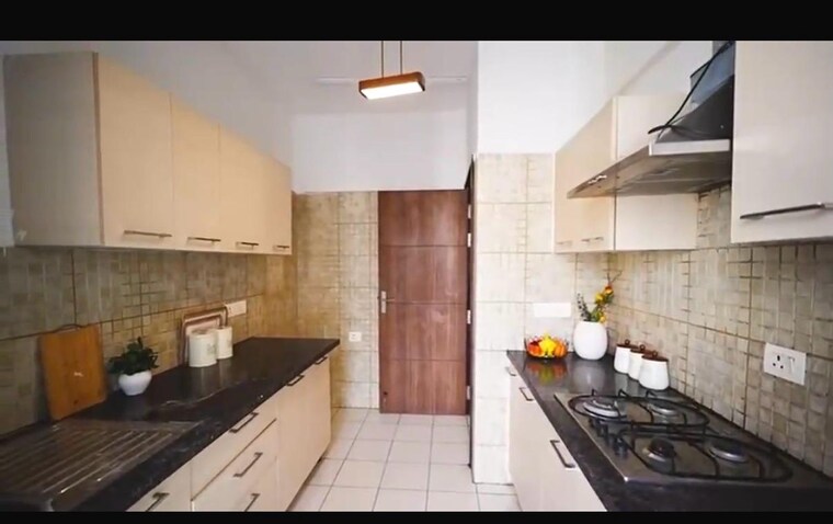 Kitchen, godrej-oasis 3 Bedroom 2066 Sq.Ft. Apartment In Sector 88a Gurgaon 10562501