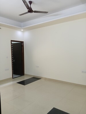 2 BHK Independent House For Rent in Sector 21