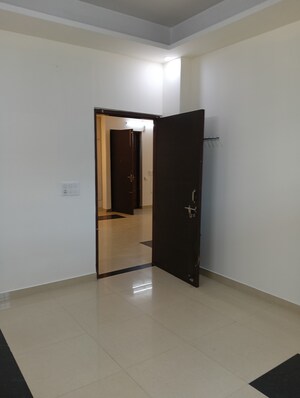 Room in 2 BHK Independent House at Sector 21 – for Rent