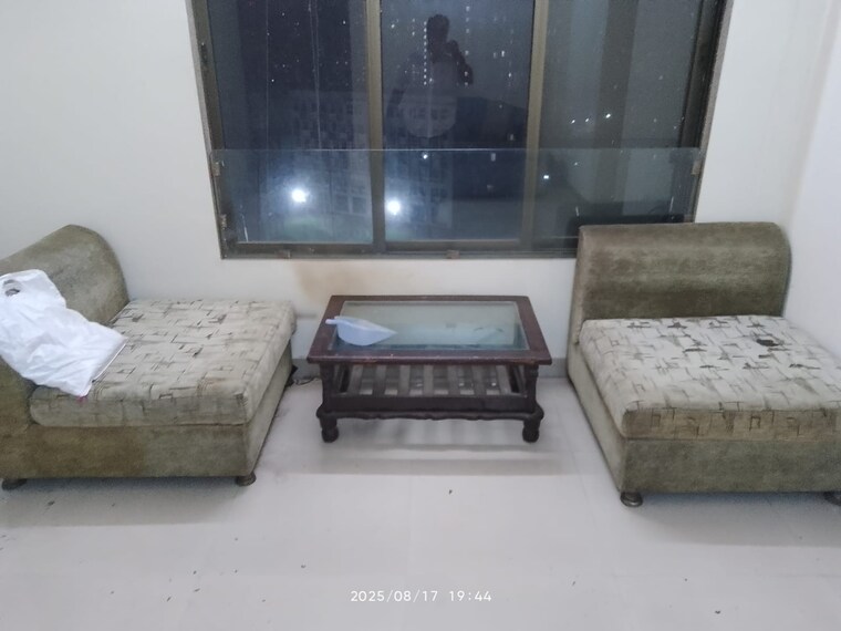 Living Room, everest-countryside-petunia 1 Bedroom 490 Sq.Ft. Apartment In Kasarvadavali Thane 10562518