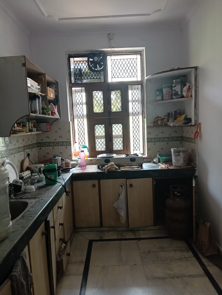 Kitchen, sector 22 1 Bedroom 1130 Sq.Ft. Independent House In Sector 22 Gurgaon 10562547