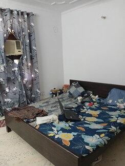 1 BHK Independent House For Rent in Sector 22
