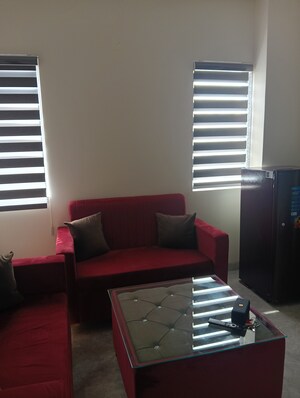 Team Area in 1 BHK Independent House at Sector 23 – for Rent