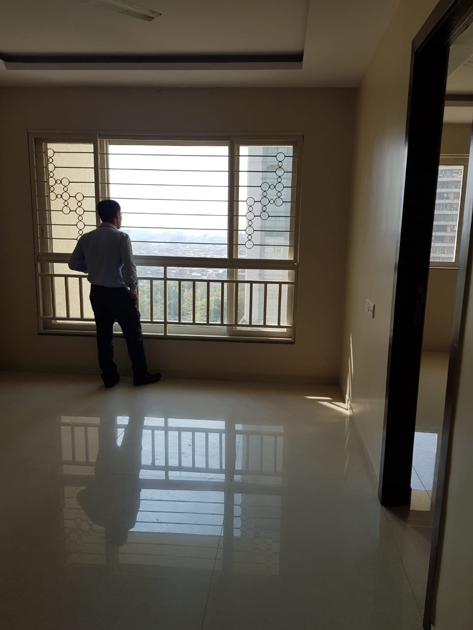 1 BHK 407 Sq.Ft. Apartment in Kabra Aurum