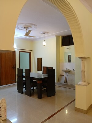 Team Area in 2 BHK Independent House at Sector 23 – for Rent
