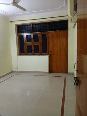 Room in 2 BHK Independent House at Sector 23 – for Rent