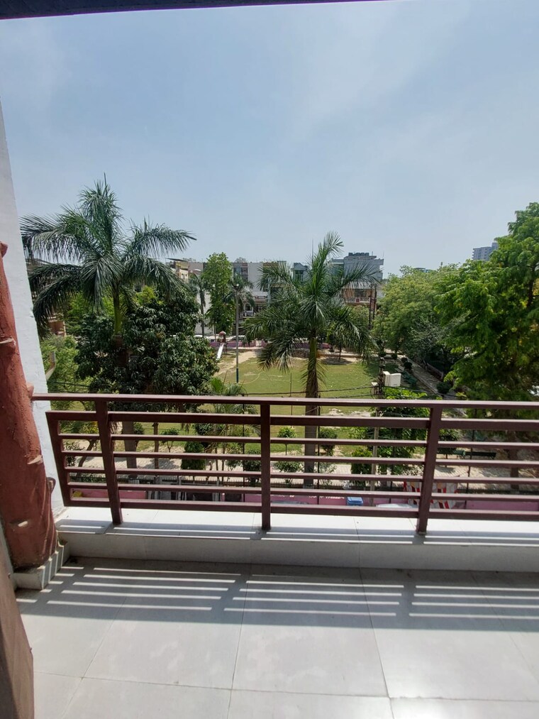 Balcony, vasundhara sector 2 2 Bedroom 950 Sq.Ft. Builder Floor In Vasundhara Sector 2 Ghaziabad 10562598