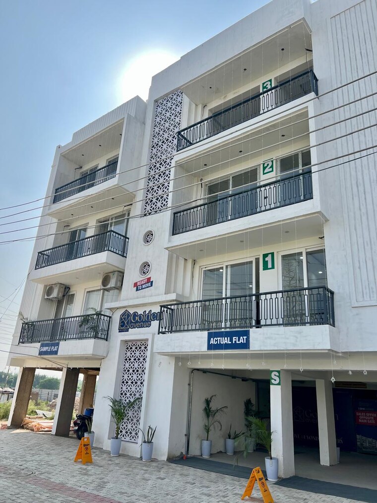 Exterior View, sector 115 3 Bedroom 150 Sq.Yd. Apartment In Sector 115 Mohali 10562604