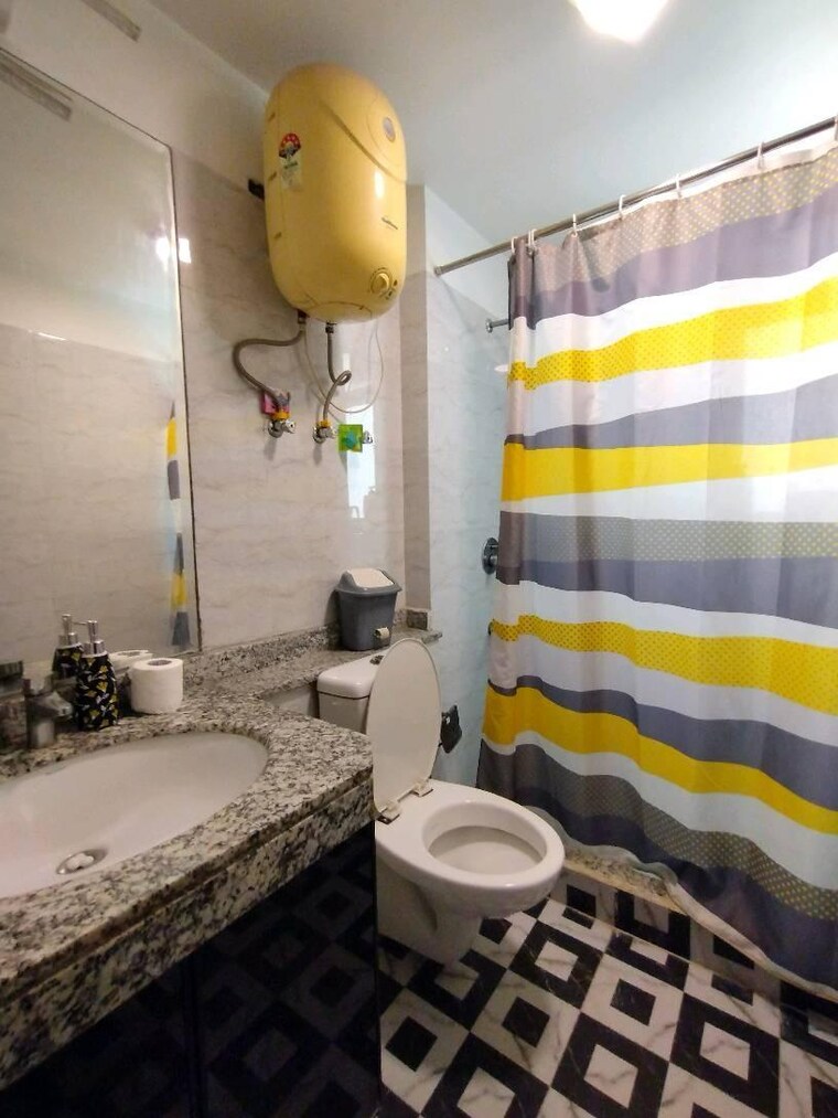 Bathroom, m3m-woodshire 3 Bedroom 2768 Sq.Ft. Apartment In Sector 107 Gurgaon 10562601
