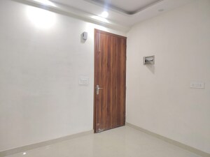 Room in 2 BHK Builder Floor at Chattarpur – for Rent