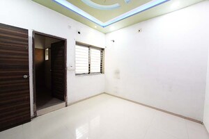 Room in 3 BHK Independent House at Vastral – for Sale